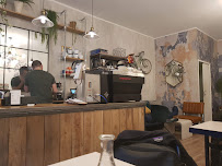 Atmosphère du Café ONI Coffee Shop à Paris - n°15