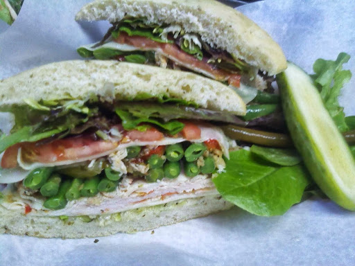 American Restaurant «The Spicy Green Bean», reviews and photos, 225 Hebron Ave, Glastonbury, CT 06033, USA