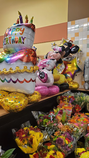 Shopping Mall «Caladesi Shopping Center», reviews and photos, 916 Curlew Rd, Dunedin, FL 34698, USA