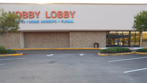 Hobby Lobby, 2400 E Semoran Blvd, Apopka, FL 32703, USA, 