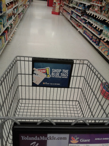 Grocery Store «Giant Food», reviews and photos, 10480 Campus Way S, Kettering, MD 20774, USA