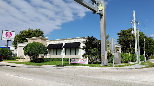 Beauty Salon «Maribelle Day Spa», reviews and photos, 7501 Bird Rd, Miami, FL 33155, USA