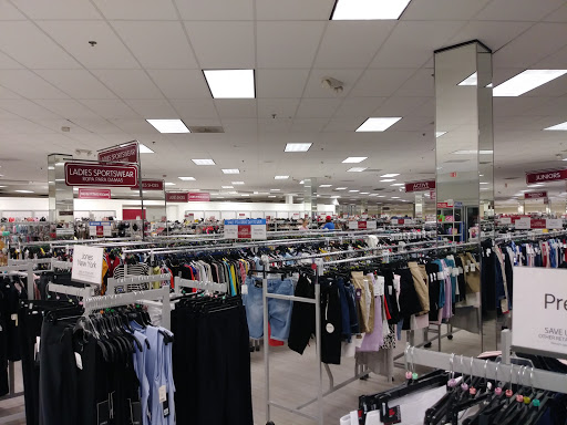 Clothing Store «Burlington Coat Factory», reviews and photos, 3800 US-98 #510, Lakeland, FL 33809, USA