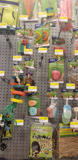 Animal Feed Store «Wilco Farm Store», reviews and photos, 2300 E Hancock St, Newberg, OR 97132, USA