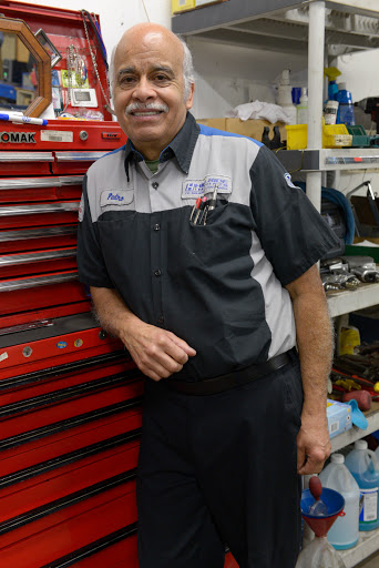 Auto Repair Shop «Hillside Imports», reviews and photos, 4402 SW Beaverton Hillsdale Hwy, Portland, OR 97221, USA