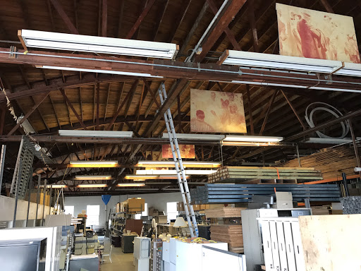Berkeley Outlet image