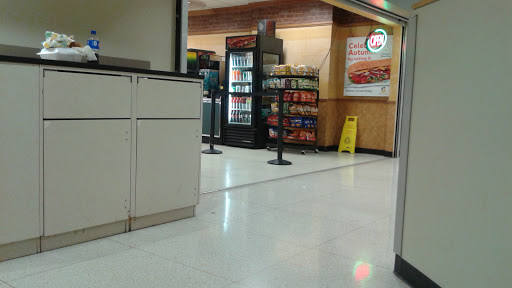 Book Store «Holmes Student Center Bookstore», reviews and photos, 340 Carroll Ave, DeKalb, IL 60115, USA