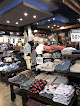 Stores to buy women's navy blue sweatshirts San Antonio