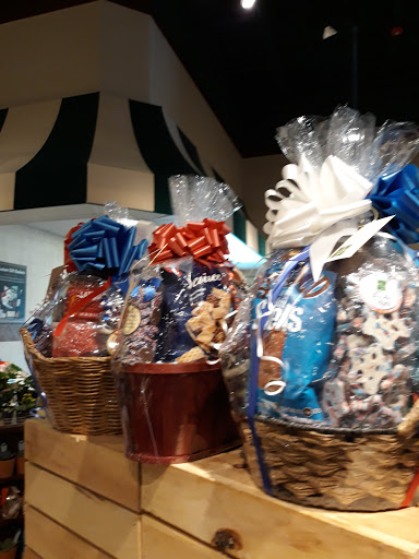 Grocery Store «The Fresh Market», reviews and photos, 100 N Peachtree Pkwy, Peachtree City, GA 30269, USA