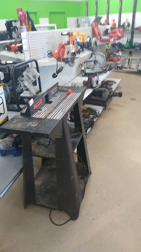 Pawn Shop «Quick Cash Pawn of Greensboro», reviews and photos, 2614 High Point Road, Greensboro, NC 27403, USA