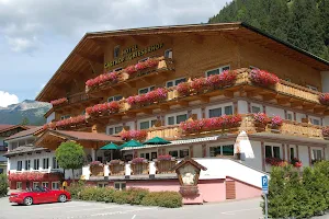 Hotel Restaurant Grieserhof - Lermoos Zugspitzarena image