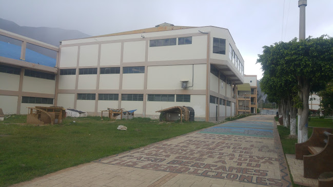 Opiniones de Facultad de Ingeniería Civil y Arquitectura - UNHEVAL en Huánuco - Arquitecto