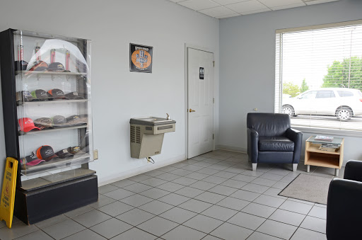 Car Dealer «Heritage Automotive Center», reviews and photos, 2122 N Locust Ave, Lawrenceburg, TN 38464, USA