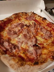 Pizzeria Golden Pizza Via Carlo Marx, 73-a, 42124 Roncocesi RE, Italia