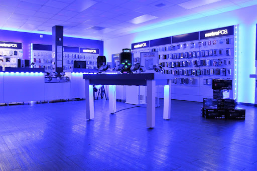 Cell Phone Store «MetroPCS Authorized Dealer», reviews and photos, 450 E Hwy 67, Duncanville, TX 75137, USA
