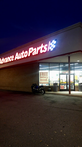 Auto Parts Store «Advance Auto Parts», reviews and photos, 150 Village Centre E, Woodstock, GA 30188, USA