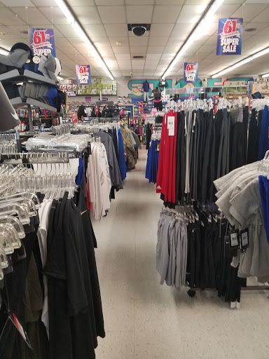 Sporting Goods Store «Big 5 Sporting Goods», reviews and photos, 3600 Peck Rd, El Monte, CA 91731, USA
