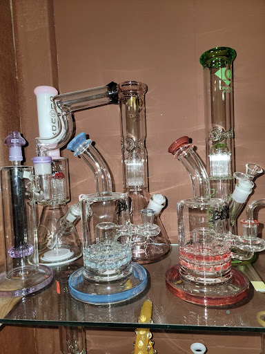 Tobacco Shop «Discount Cigarettes & Gifts», reviews and photos, 1800 E Grand Ave, Grover Beach, CA 93433, USA