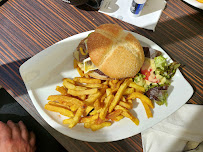 Sandwich au poulet du Restaurant français Restaurant Brasserie Bar La Crémaillère à Saint-Laurent-sur-Mer - n°1