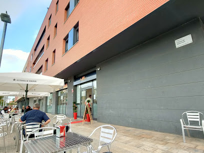 Restaurante La Tentacion - Av. Onze de Setembre, 86, 08820 El Prat de Llobregat, Barcelona, Spain