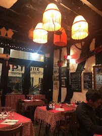 Atmosphère du Restaurant français Saveurs de Savoie à Paris - n°5