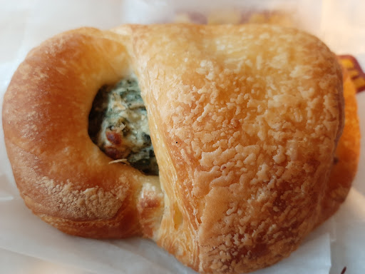 Donut Shop «Heav’nly Donuts», reviews and photos, 592 Merrimack Ave, Dracut, MA 01826, USA