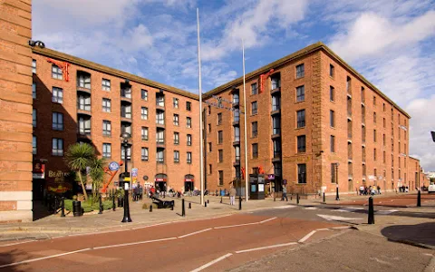 Premier Inn Liverpool City Centre (Albert Dock) hotel image