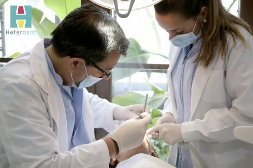 DRES. FERNáNDEZ-IRUZUBIETA. CLíNICA DENTAL EN SEVILLA