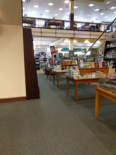 Book Store «Barnes & Noble», reviews and photos, 4735 Commons Way, Calabasas, CA 91302, USA