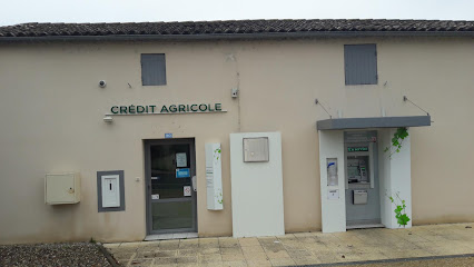 Photo du Banque Crédit Agricole Charente Périgord à Lamothe-Montravel