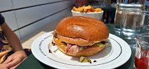 Hamburger du Restaurant Monsieur Mouette à Capbreton - n°3