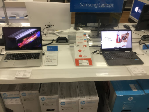 Electronics Store «Best Buy», reviews and photos, 9301 Quivira Rd, Overland Park, KS 66215, USA