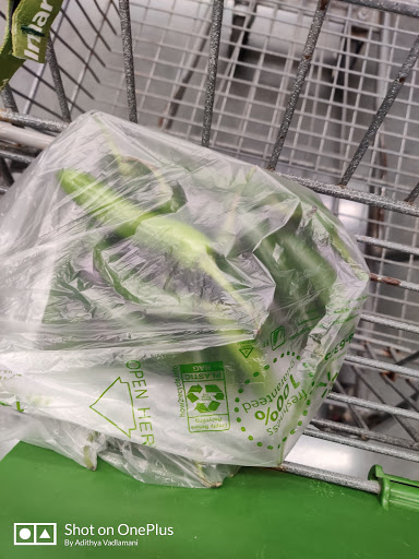 Supermarket «Walmart Neighborhood Market», reviews and photos, 444 W Grand St, Springfield, MO 65807, USA