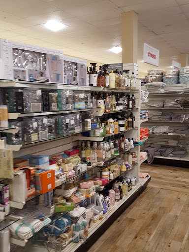Department Store «HomeGoods», reviews and photos, 3540 S Jefferson St, Falls Church, VA 22041, USA