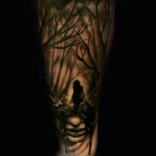 Tattoo Shop «Ink & Iron Custom Tattoo Studio», reviews and photos, 3700 N Cicero Ave, Chicago, IL 60641, USA