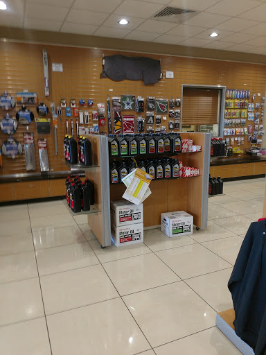 Toyota Dealer «Larry H. Miller Toyota Peoria», reviews and photos, 8633 W Bell Rd, Peoria, AZ 85382, USA