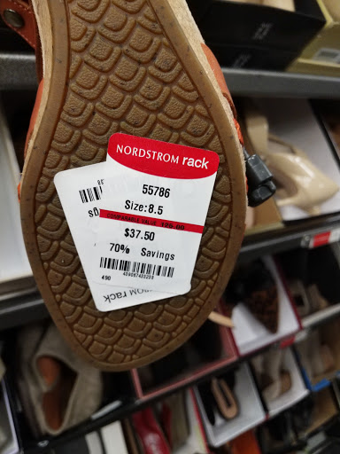 Department Store «Nordstrom Rack The Gallery At Westbury Plaza», reviews and photos, 1040 Old Country Rd, Garden City, NY 11530, USA