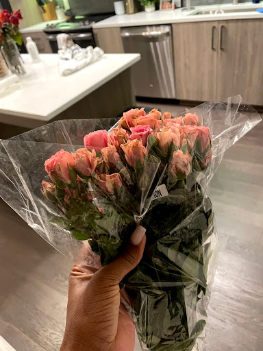 Florist «GlobalRose - Fresh Flowers and Roses at Wholesale Prices», reviews and photos, 7225 NW 25th St #217, Miami, FL 33122, USA