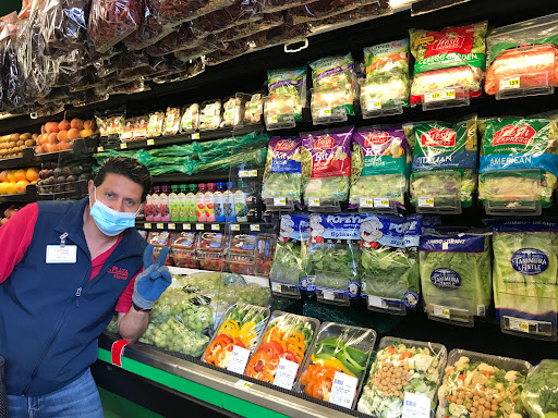 Grocery Store «La Plaza Market», reviews and photos, 515 McLaughlin Ave, San Jose, CA 95116, USA