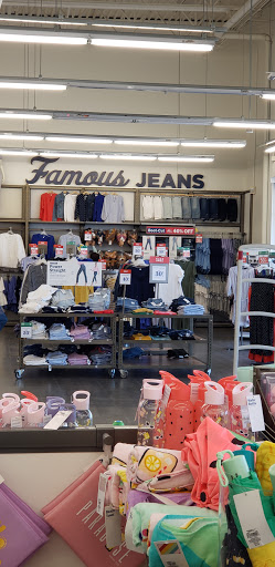 Clothing Store «Old Navy», reviews and photos, 8560 E 49th Pl, Denver, CO 80238, USA