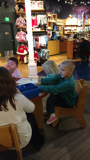 Toy Store «Disney Store», reviews and photos, 1500 Polaris Pkwy, Columbus, OH 43240, USA