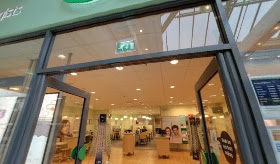 Specsavers Opticians and Audiologists - Telford
