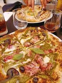 Plats et boissons du Restaurant italien Pizzeria Iovine's à Paris - n°14