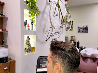 Daniels Hair Stylist Barber Shop