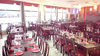 Atmosphère du Restaurant asiatique ROYAL BUFFET à Châlons-en-Champagne - n°3