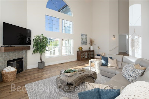 Vacation Home Rental Agency «Beach Bum Holiday Rentals», reviews and photos, 702 Dolliver St, Pismo Beach, CA 93449, USA