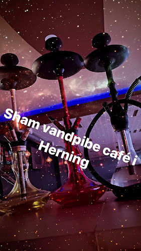 Anmeldelser af Sham Vandpibe Cafe i Herning - Café