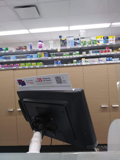 Drug Store «Walgreens», reviews and photos, 1517 Mt Vernon Ave, Alexandria, VA 22301, USA