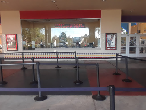 Movie Theater «Regal Cinemas The Loop 16 & RPX», reviews and photos, 3232 N John Young Pkwy, Kissimmee, FL 34741, USA