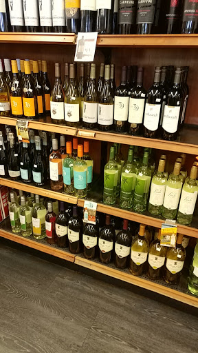 Purchase Street Market Inc, 89 Purchase St, Milford, MA 01757, USA, 